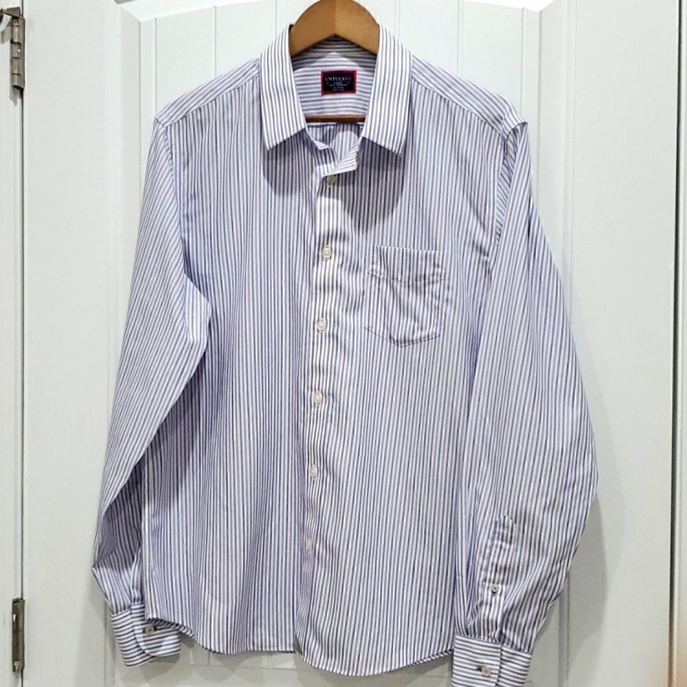 Untuckit mens long sleeve dress shirt, size large